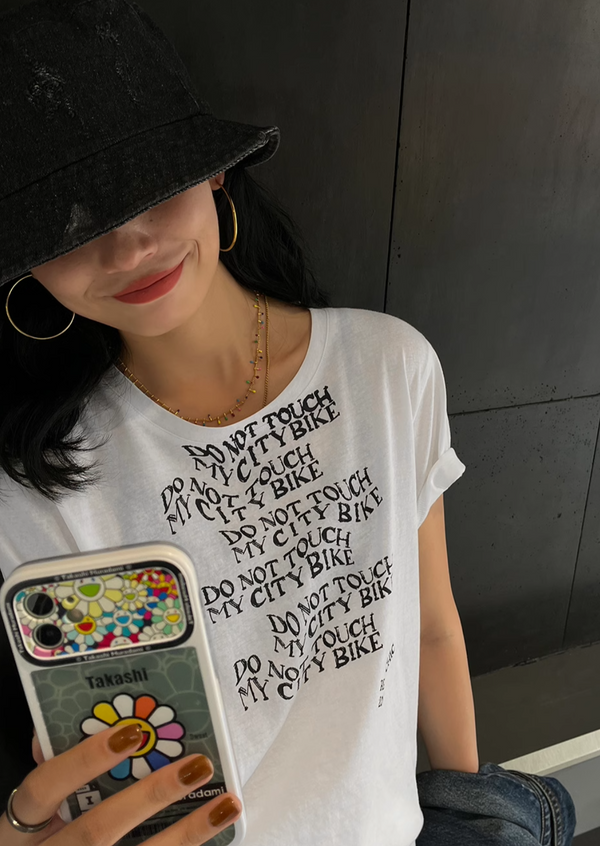 EMUNIEM ロゴデザインTシャツ E1147