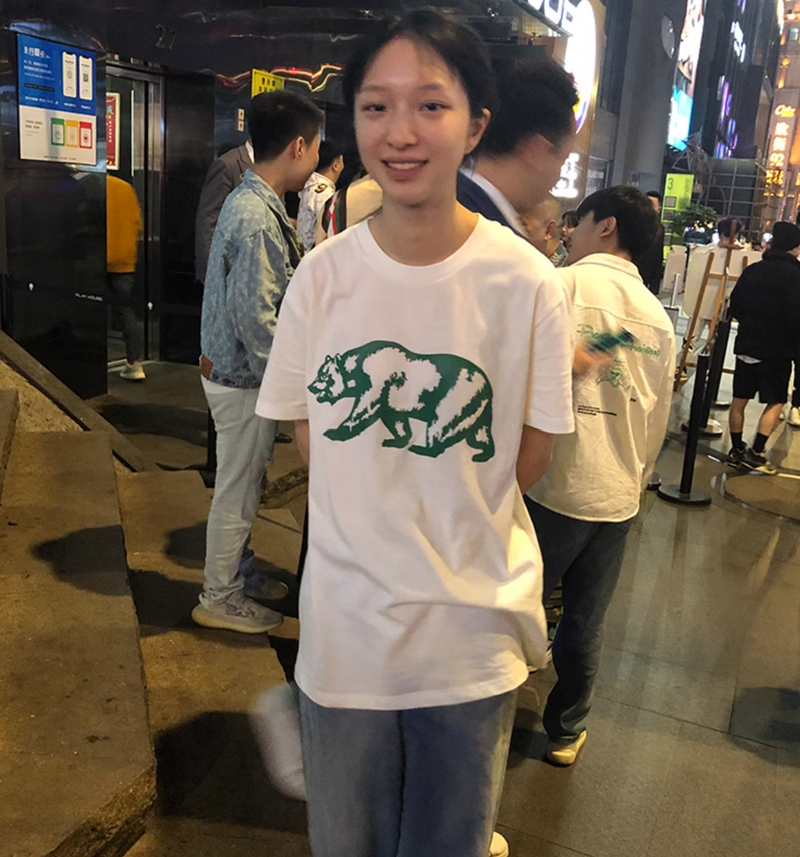 OUTME ビッグベアグリーンＴシャツ E1166