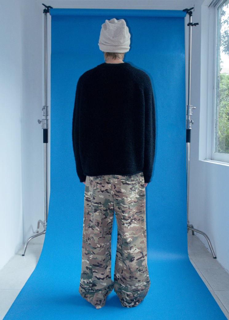 ラグランスリーブラウンドネックニット E1438