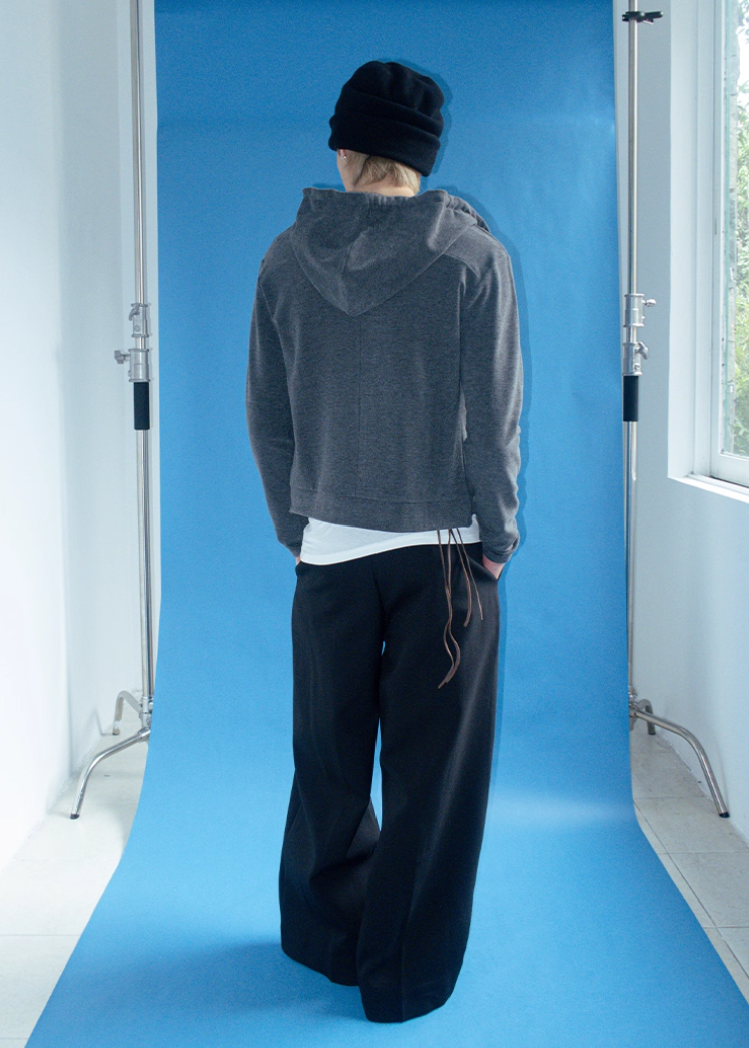 ショート丈フーディー E1440