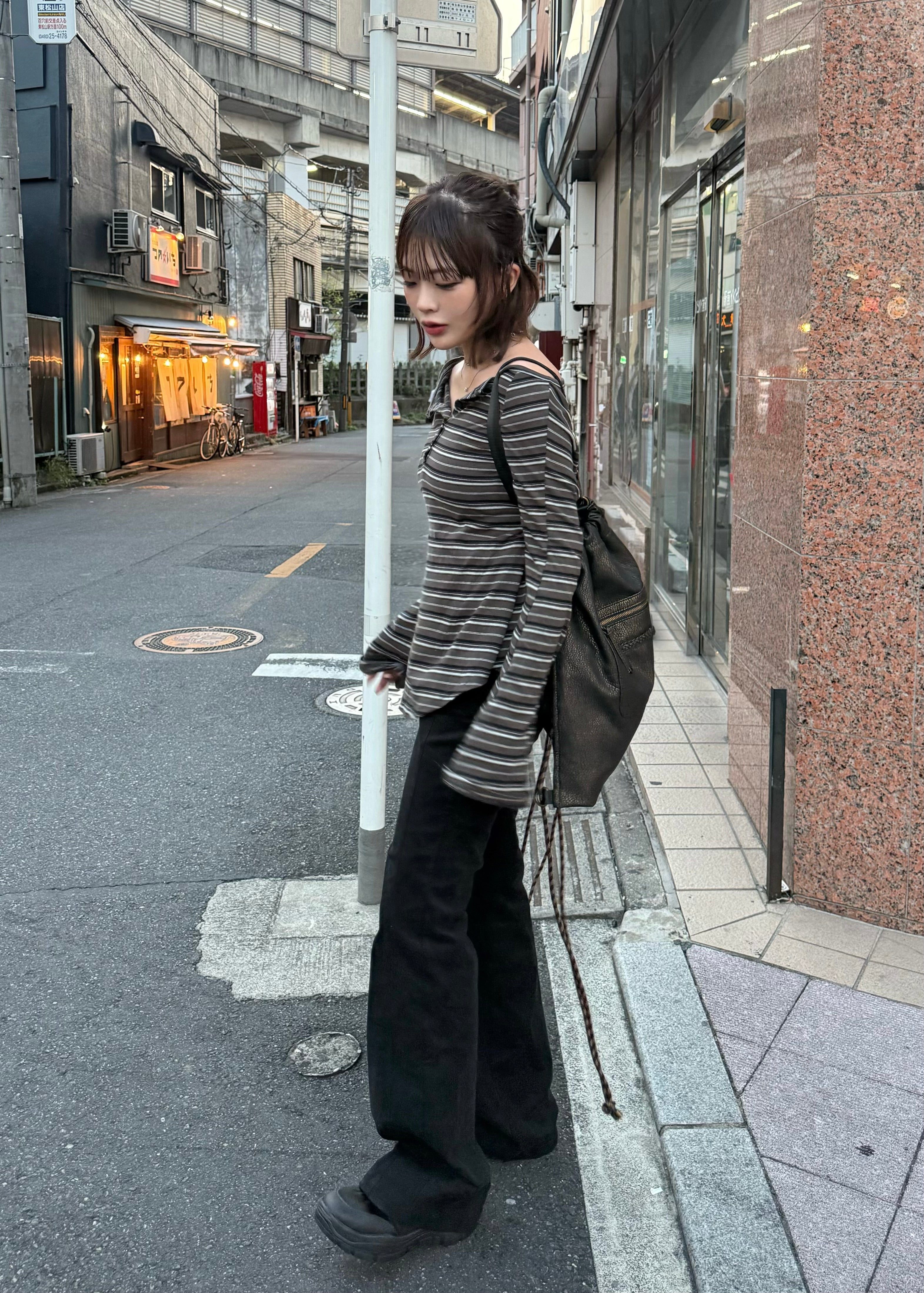 オフショルボーダーT E1431 エムニエム EMUNIEM カジュアルコーデ